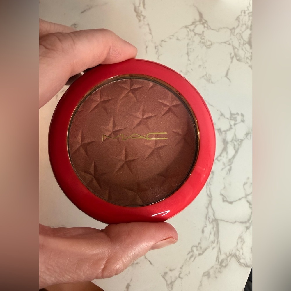 MAC Cosmetics Sweet Vision Magic Dust Powder